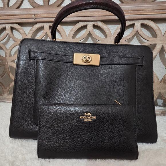 Coach Lane Caryall Handbag With Wallet - Picture 4 of 14